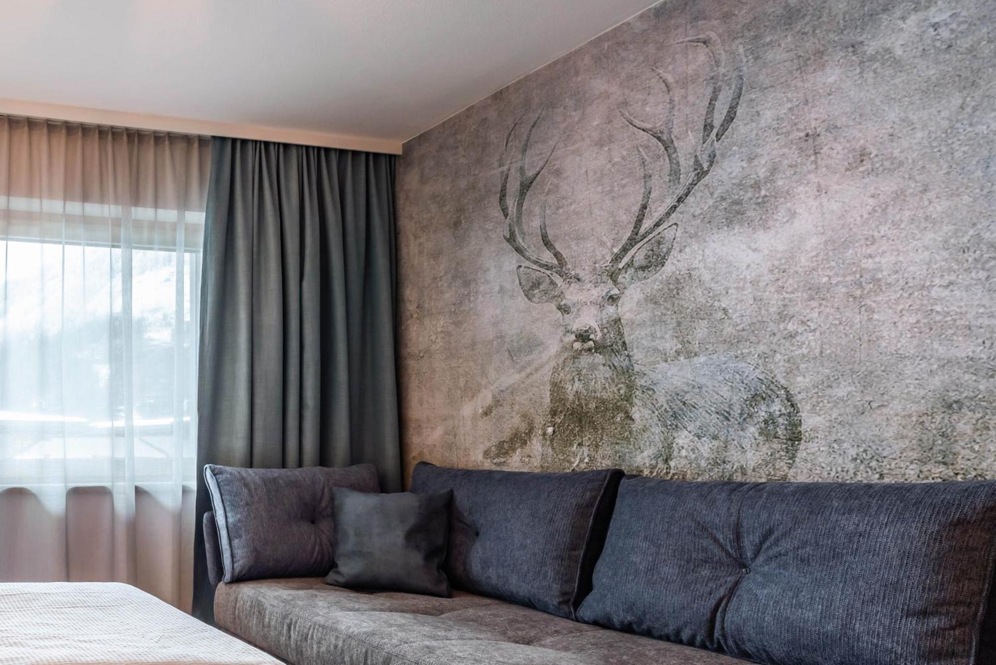 Montana Apartments Майрхофен Экстерьер фото